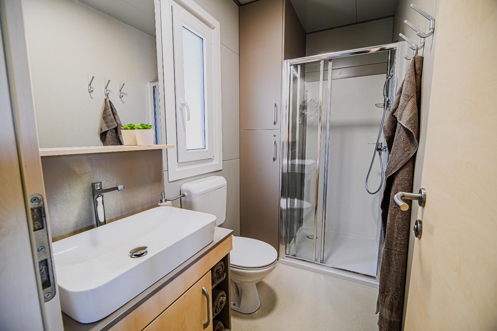 Deluxe Lake View Mobile Homes With Thermal Riviera Tickets Catez ob Savi Exterior photo